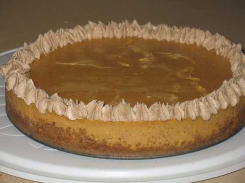 Pumpkin Cheesecake With Cinnamon-Chai Frosting