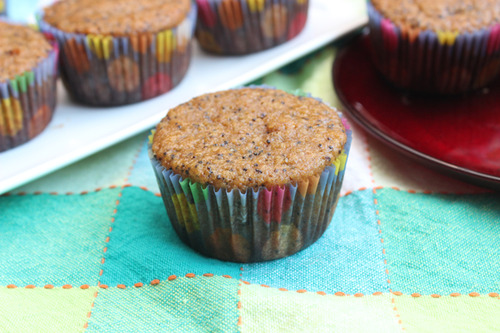 peachy keen muffins with poppy seeds