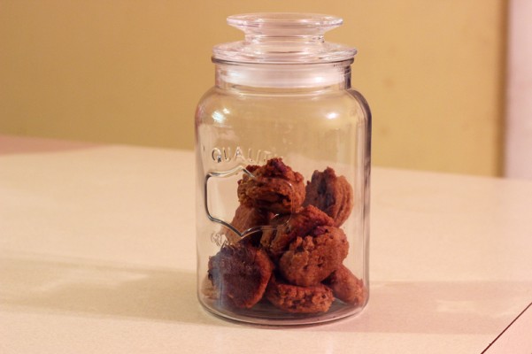 pumpkin chocolate chip cookies in jar