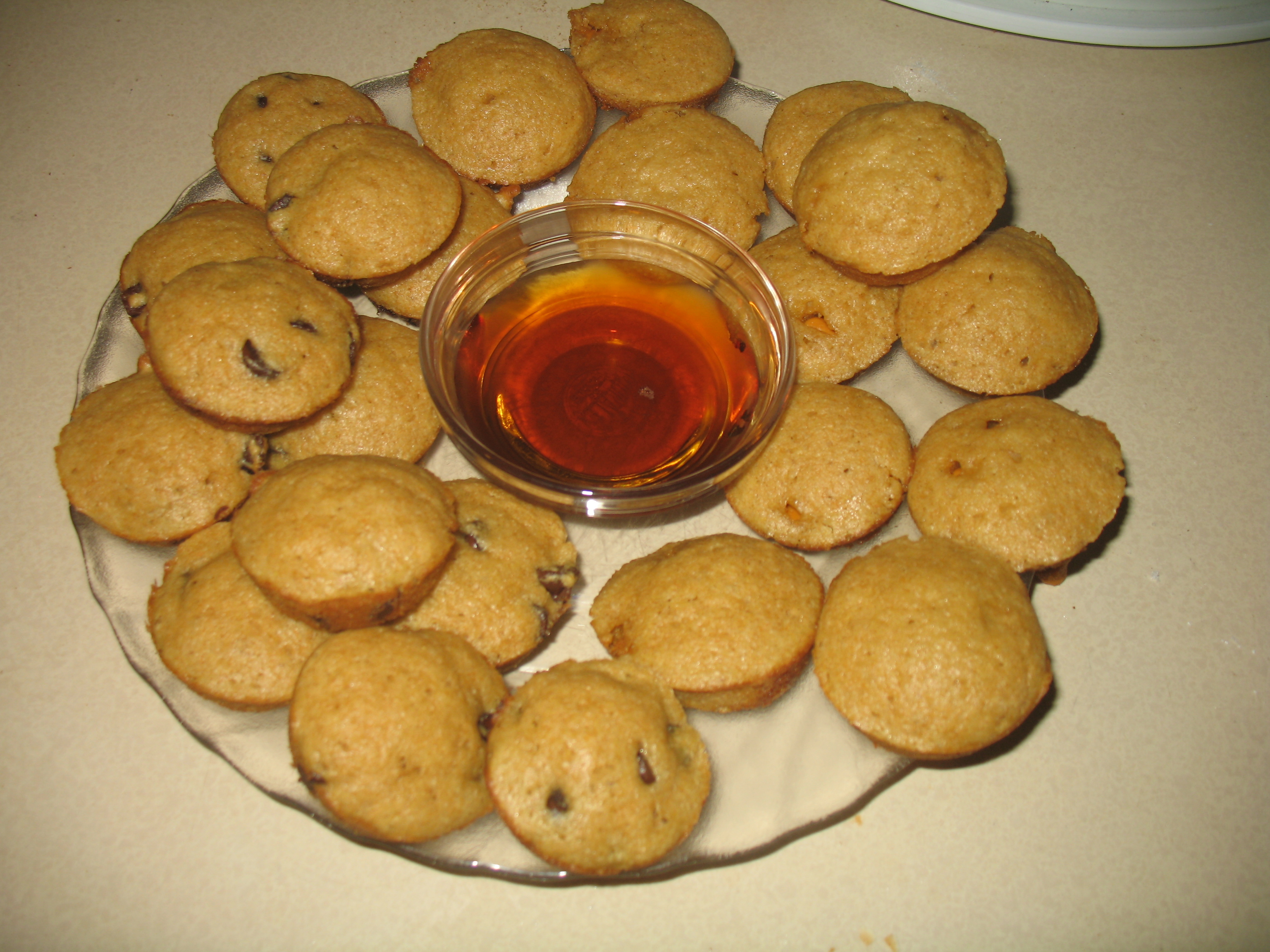 mini maple pancake muffins all set up