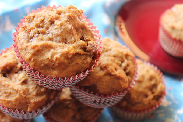 oatmeal cookie muffins