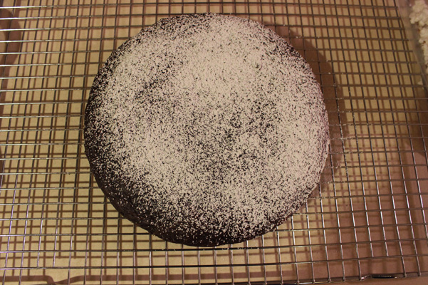 cake with powdered sugar