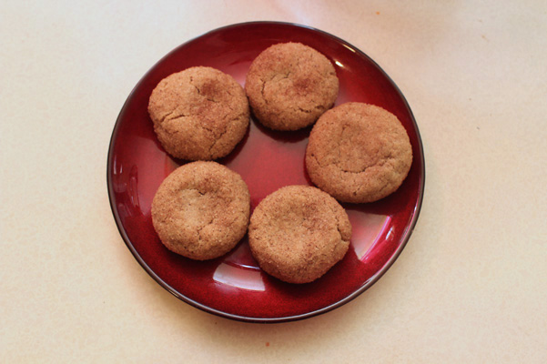 snickerdoodle cookies on plate